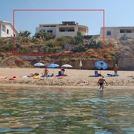 Nice Apartments In Waterfront Villa In Bosa Porto Alabe Трезнурагес Экстерьер фото